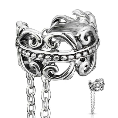Earcuff med keltisk hjerte og kjede