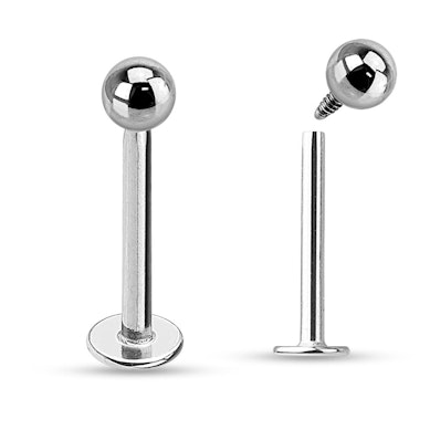 Labret av titan med innvendig gjenge