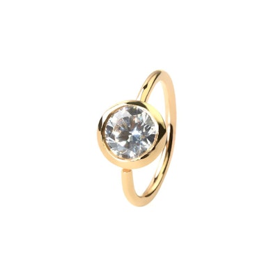 Enkel ring av 14 karat gull med sten
