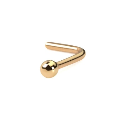 Nesepiercing av 14 karat gull med kule