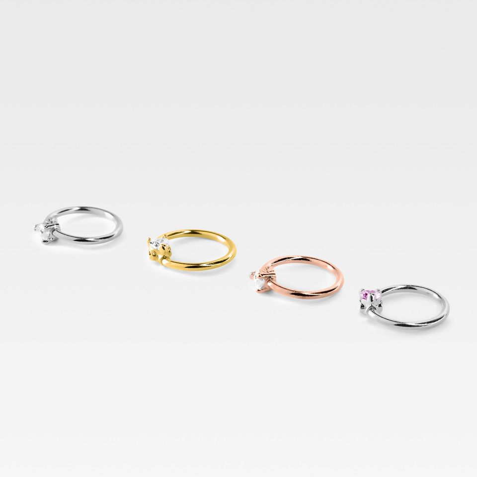Captive bead-ring med hjertesten