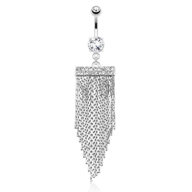 Navlepiercing med mange kjeder