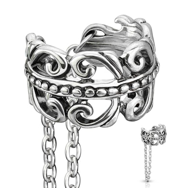 Earcuff med keltisk hjerte og kjede