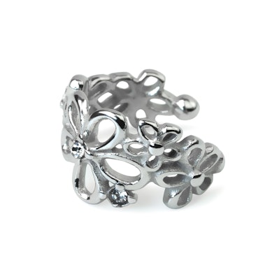 Earcuff med blomster i kirurgisk stål