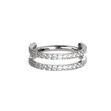 Dobbel titanring med stener