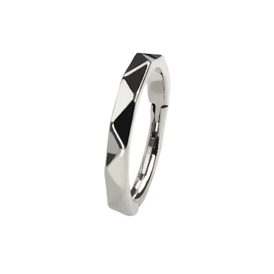 Nostrilring av titan med diamanttekstur