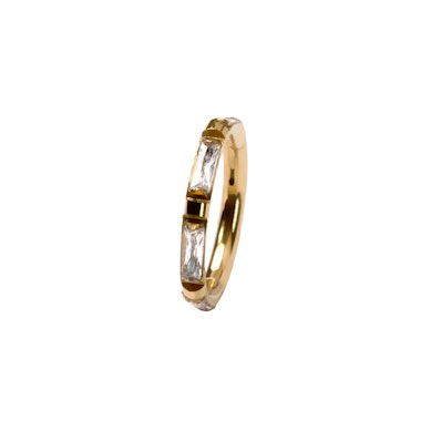 Titanring med baguetteslipte stener