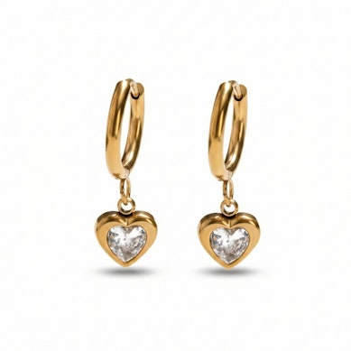 Et par åpne ringer med hjerteanheng