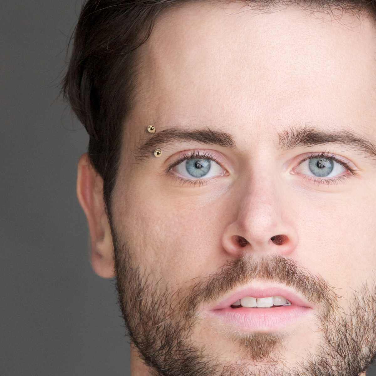 Rosegullbelagt buet stav