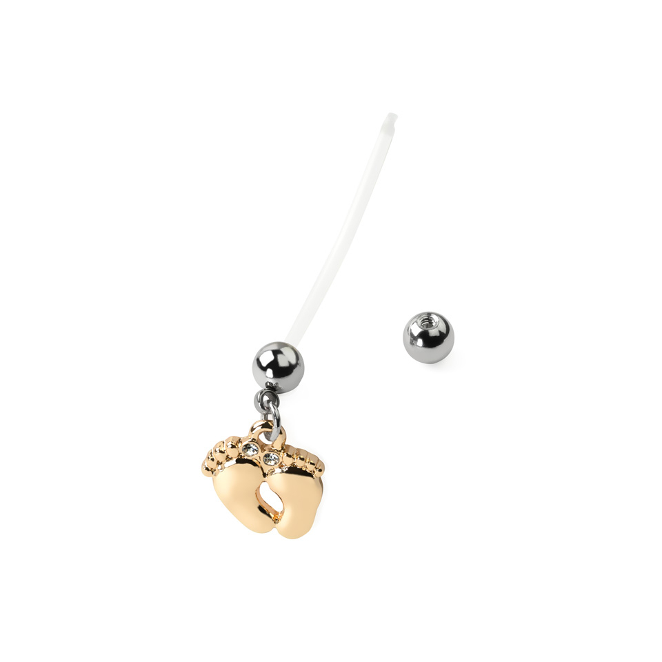 Navlepiercing til gravide med blanke føtter