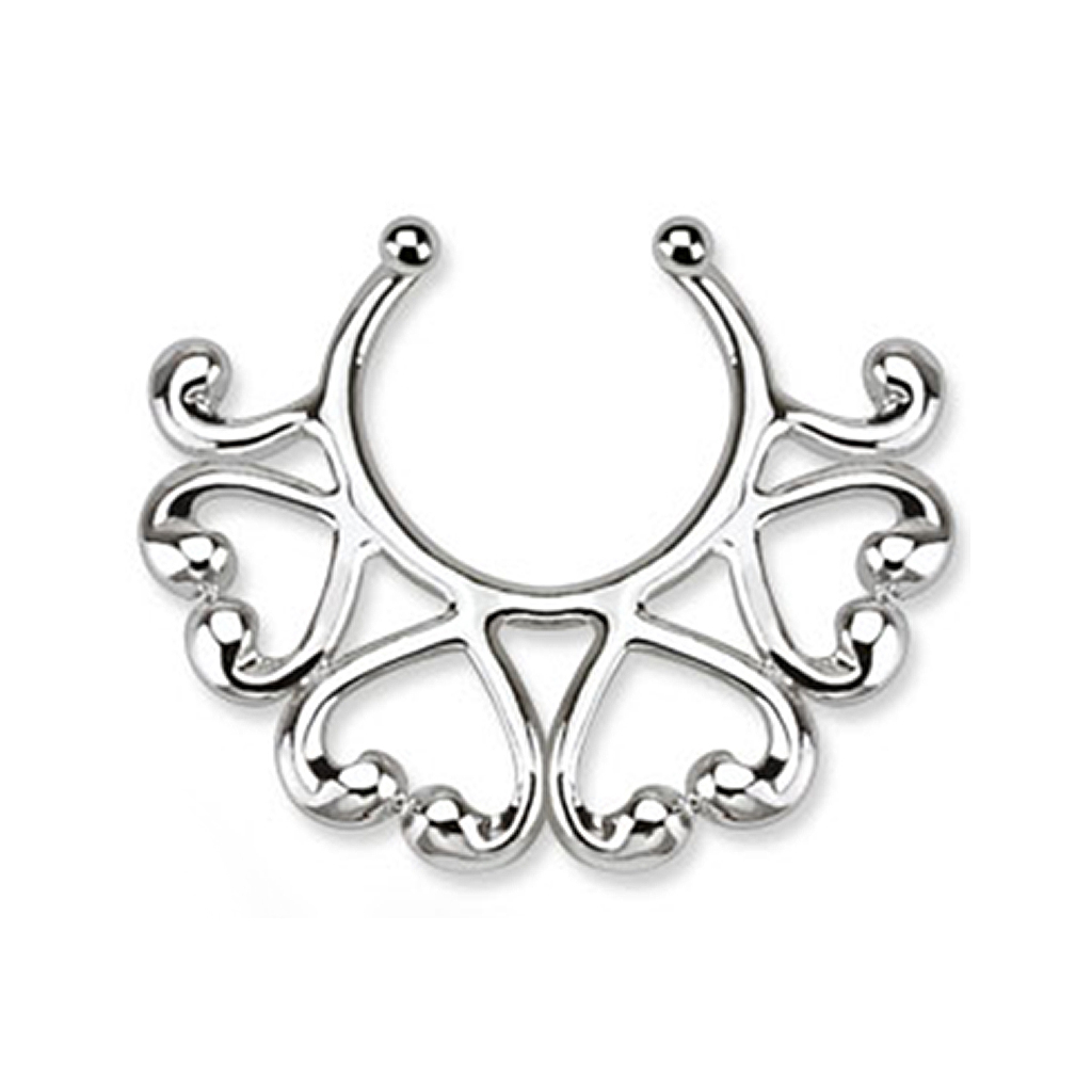 Falsk nippelpiercing med halv hjertekant