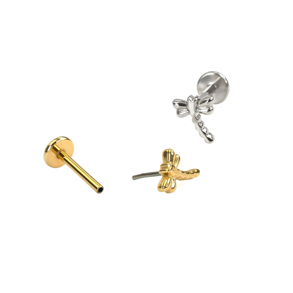 Øyenstikkerlabret i titan