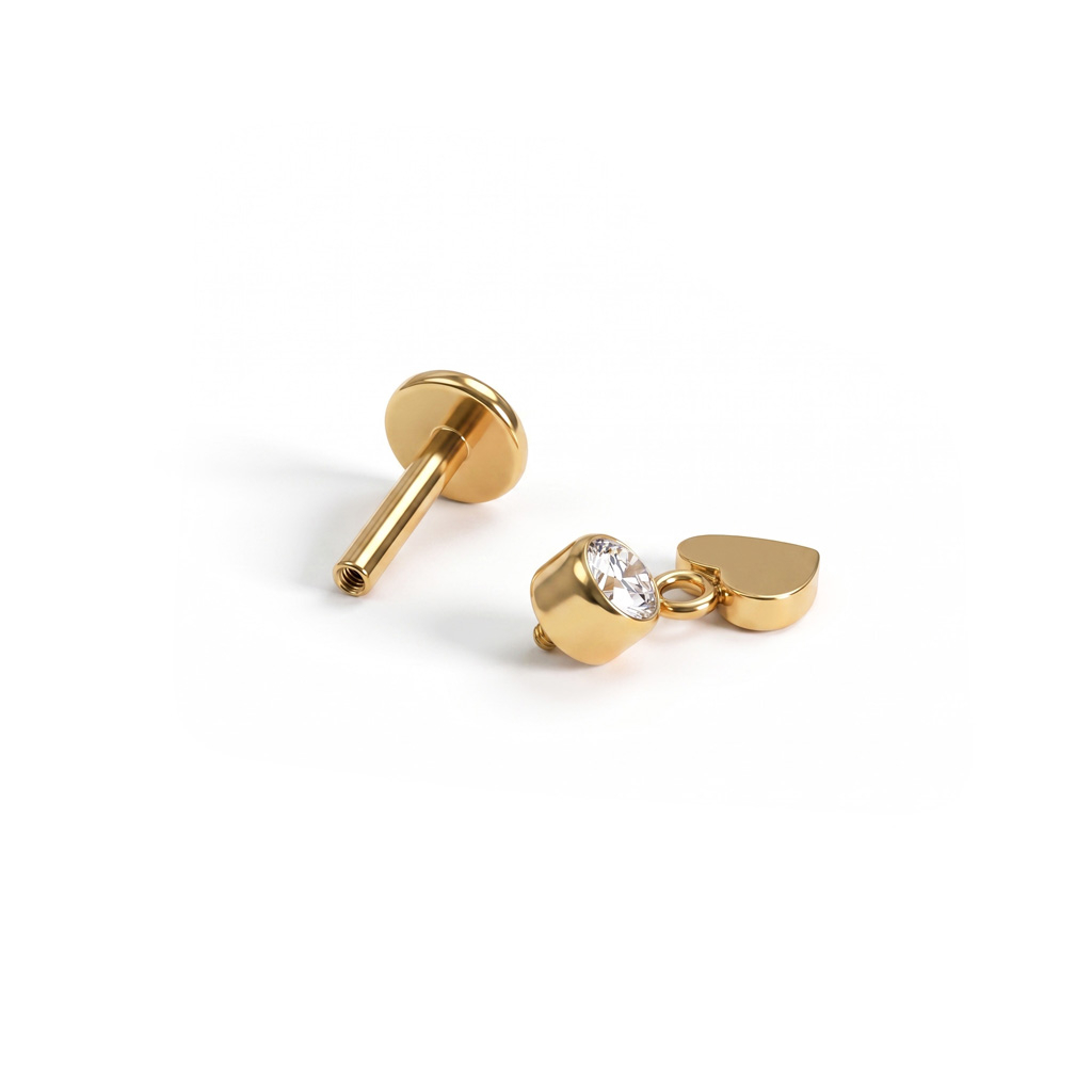 Titanlabret med hjerteanheng