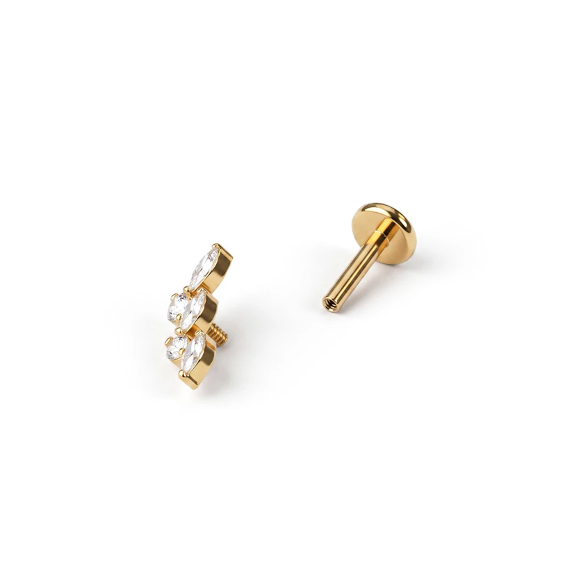Titanlabret med fallende løv
