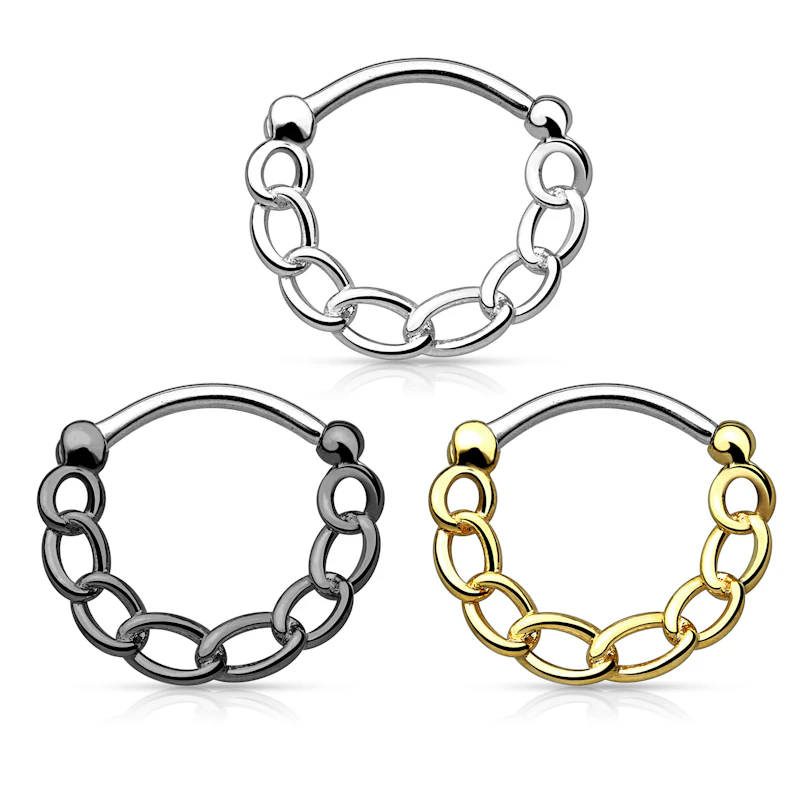 Septumpiercing med kjede